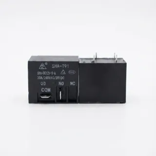 RELAY ORIGINAL 30A 220V BOBINA DE 12V PARA AIRE ACONDICIONADO